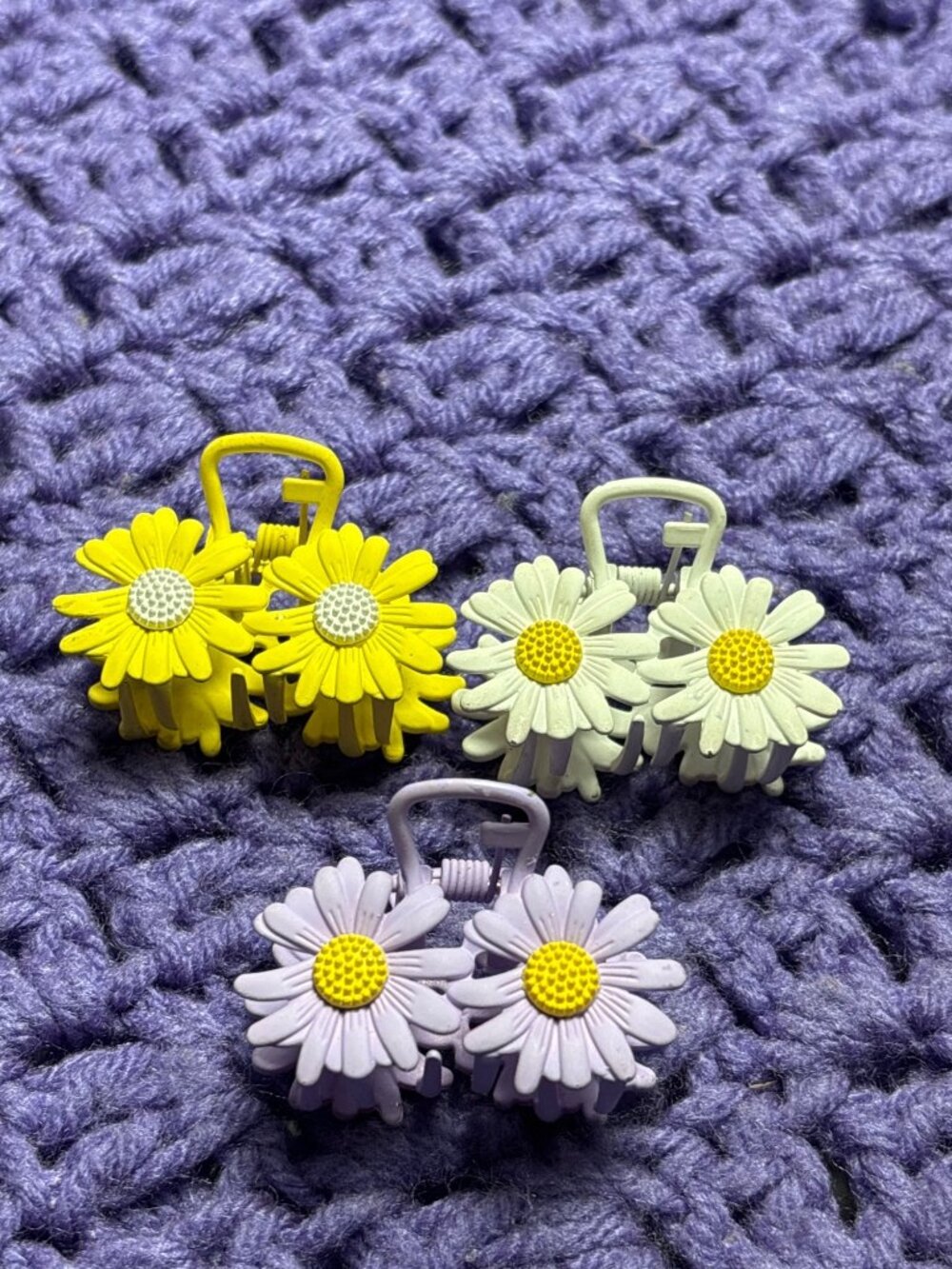 Set of 3 Daisy Mini Claw Clips Hair Clips Purple Yellow White Some Wear on Edges